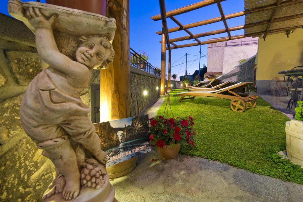 La Mela Blu Bed & Breakfast Фуроре Екстериор снимка