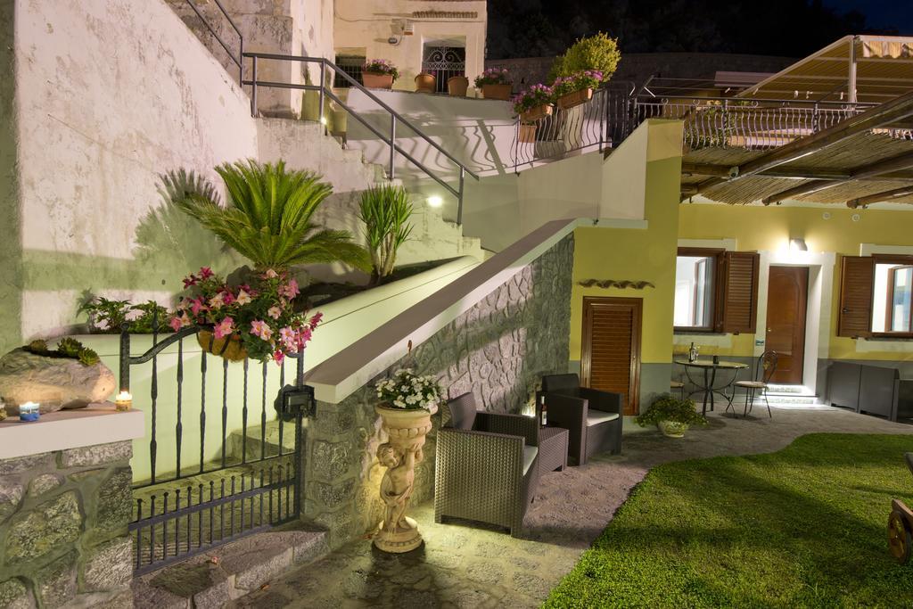 La Mela Blu Bed & Breakfast Фуроре Екстериор снимка