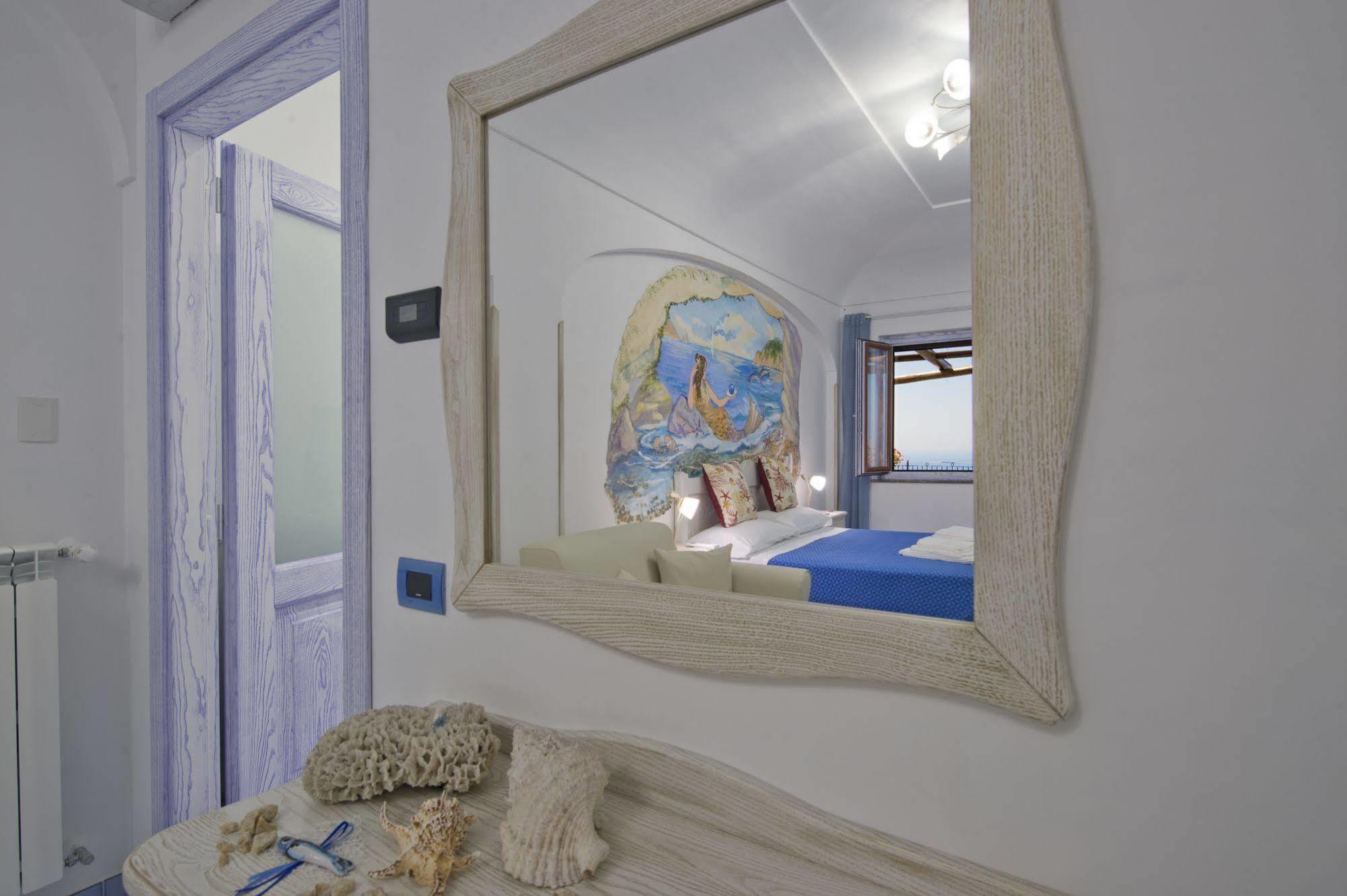 La Mela Blu Bed & Breakfast Фуроре Екстериор снимка