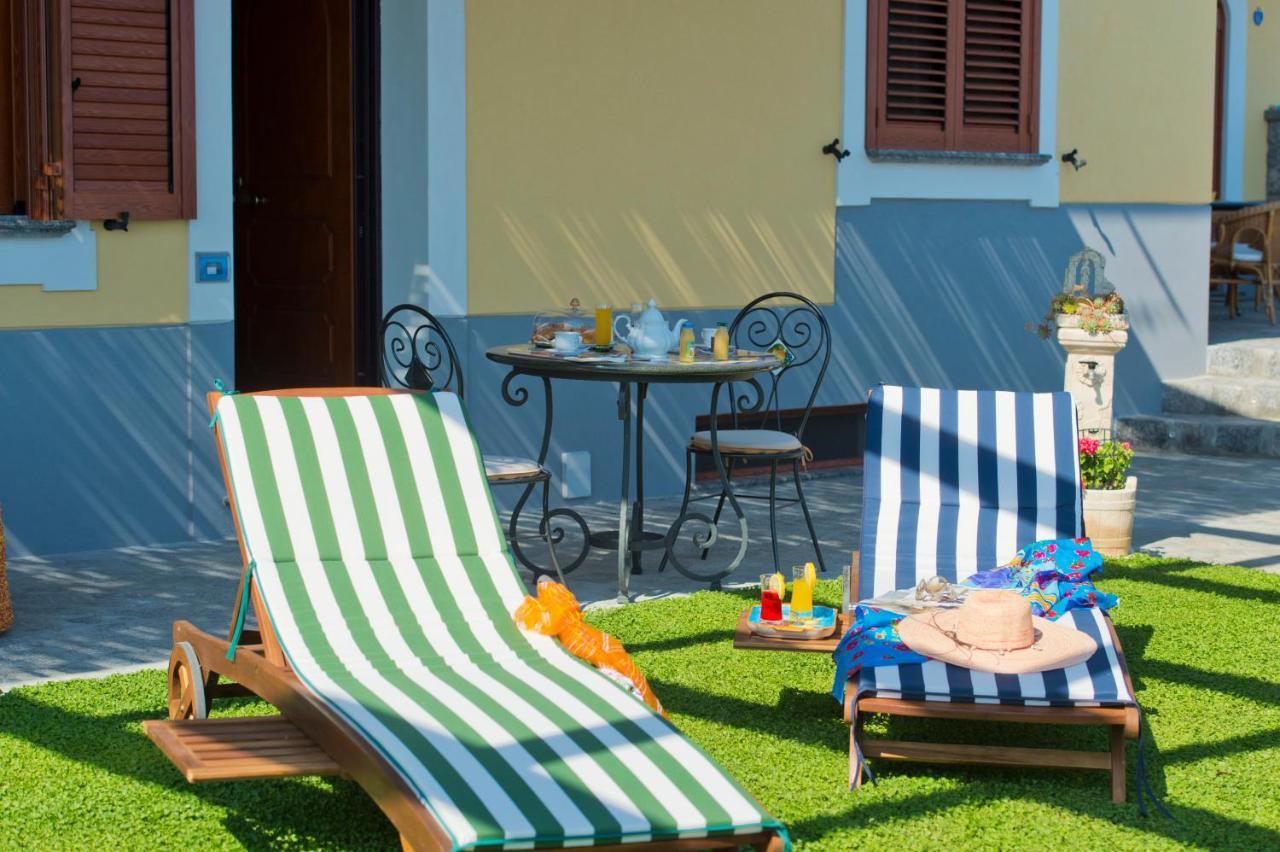 La Mela Blu Bed & Breakfast Фуроре Екстериор снимка
