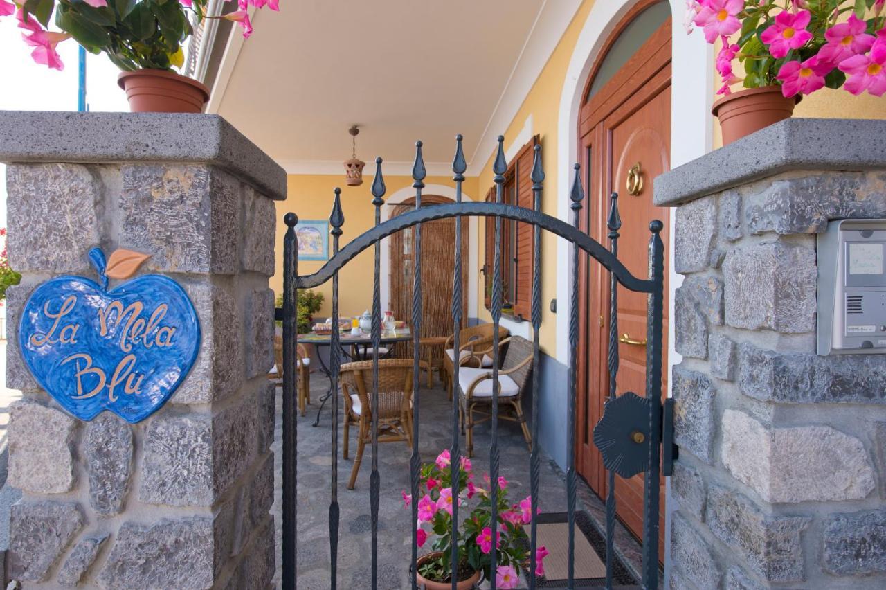 La Mela Blu Bed & Breakfast Фуроре Екстериор снимка