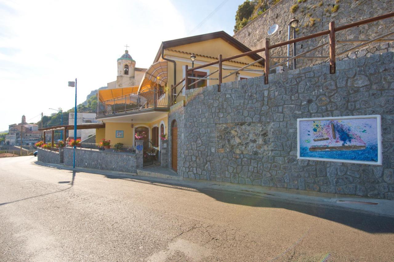 La Mela Blu Bed & Breakfast Фуроре Екстериор снимка