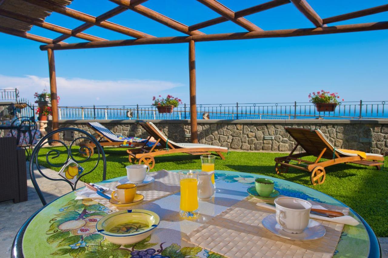 La Mela Blu Bed & Breakfast Фуроре Екстериор снимка